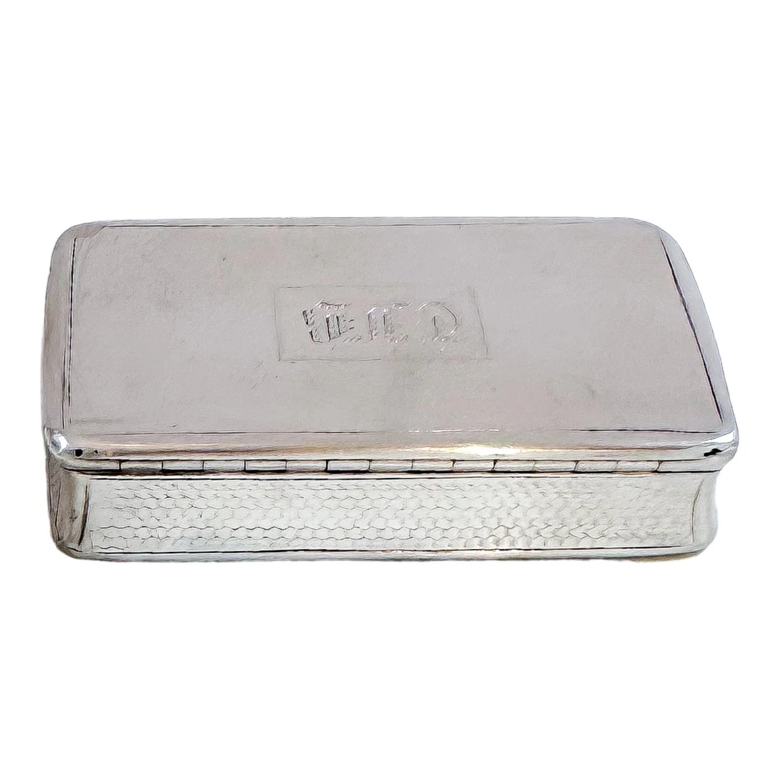 Large mid-Victorian gilt silver snuff box with engine-turned body