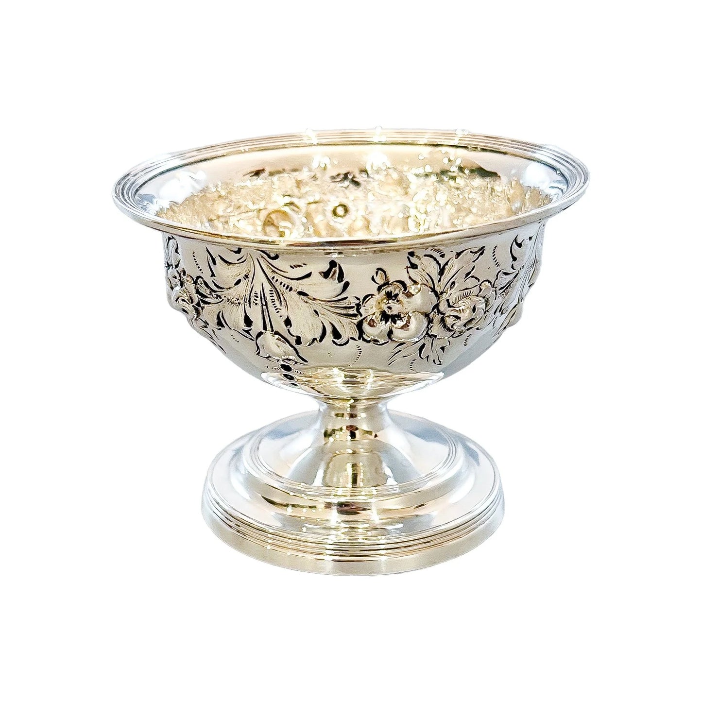 George III sterling silver embossed sweetmeat / sugar bowl, 1709