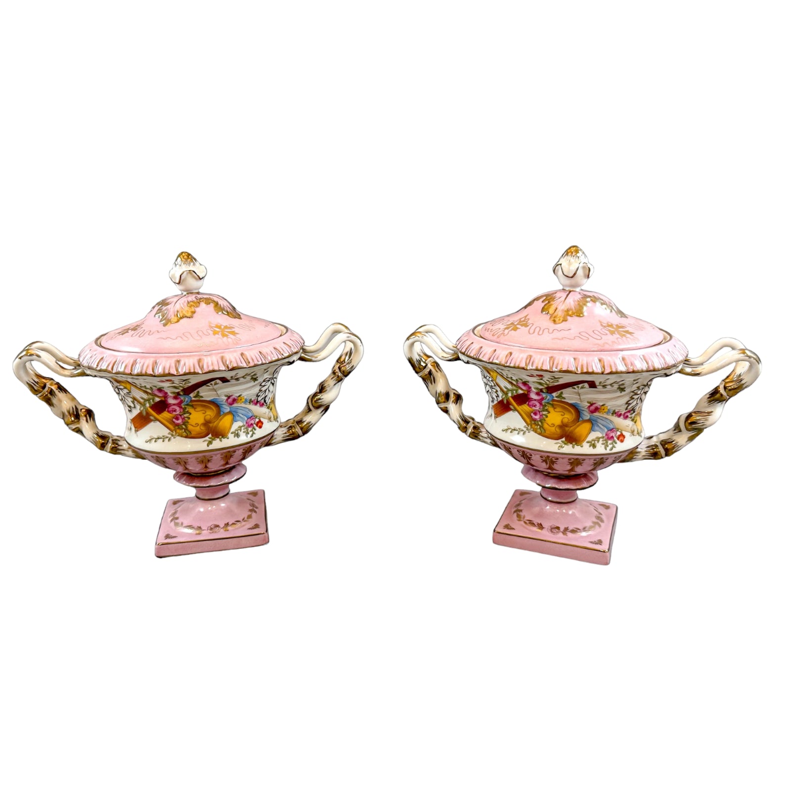 Rococo pair of Sèvres style ceramic blush pink pedestal lidded tureens