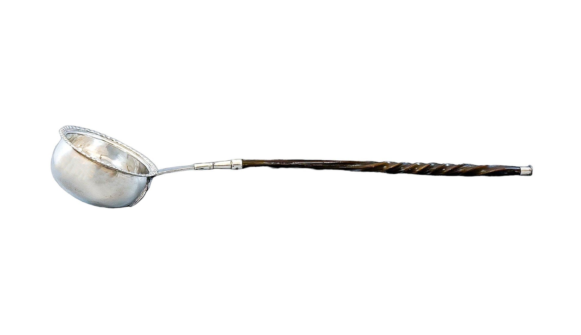 Sterling silver Georgian toddy / punch ladle with twist handle