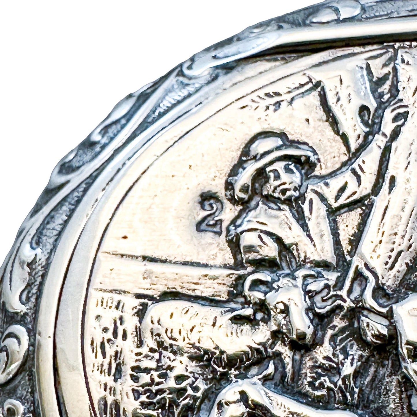 Imported sterling silver Dutch pill / snuff box embossed with cows and sheep