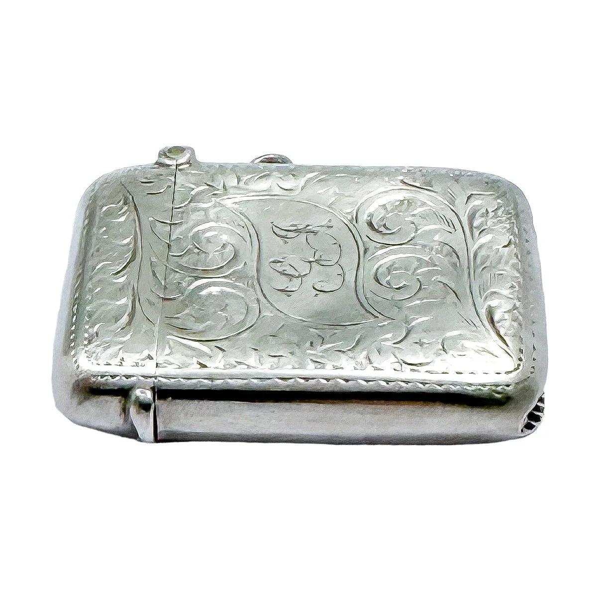 Sterling silver Edwardian vesta case engraved with Art Nouveau scrolling foliage