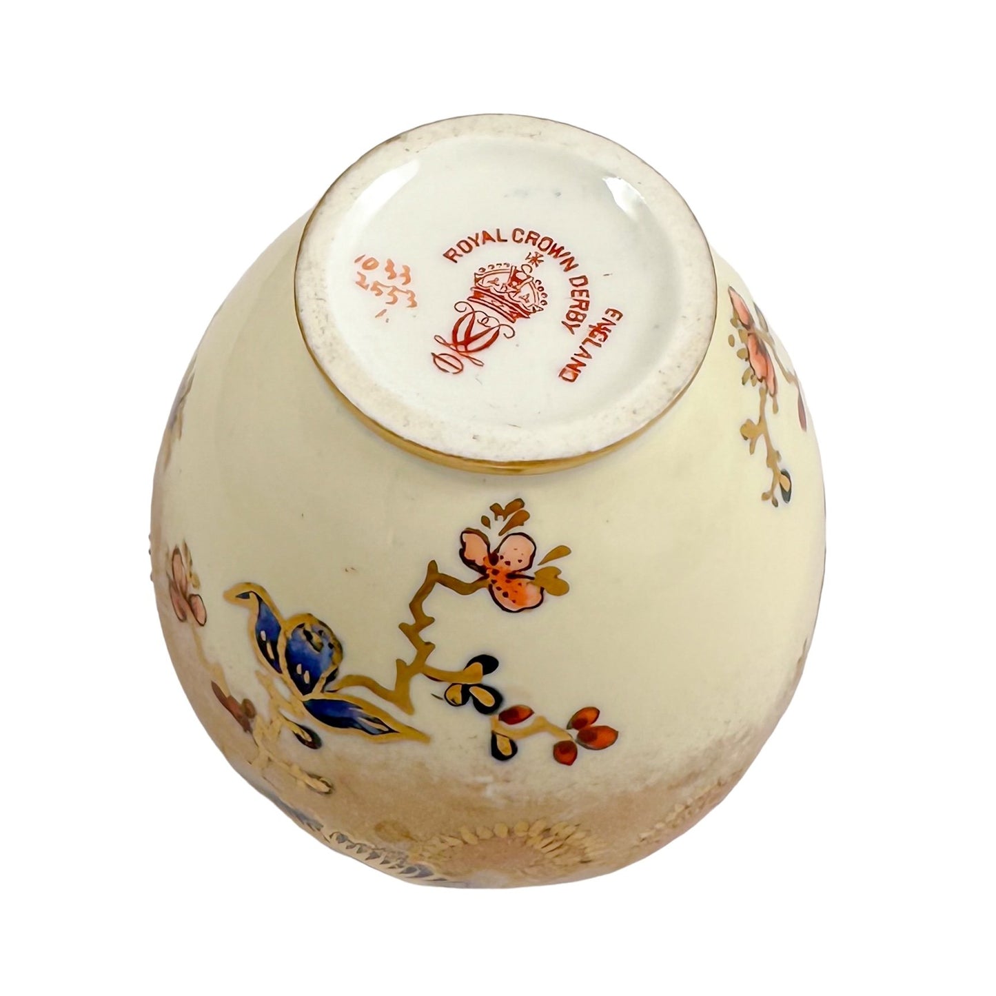 Victorian Royal Crown Derby lidded pot gilded and hand-painted with Imari flowers