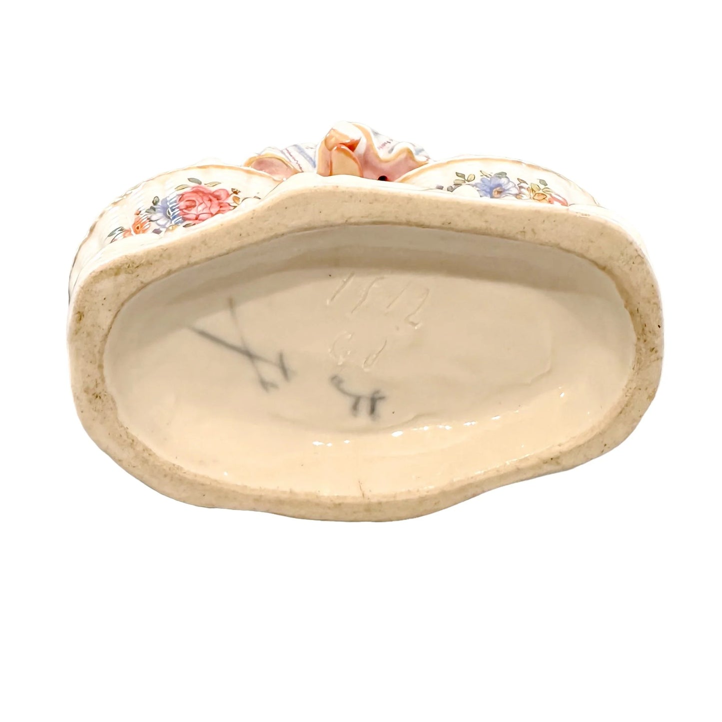 Rococo German Dresden porcelain double open bonbon / salt cellar, "Girl with baskets"