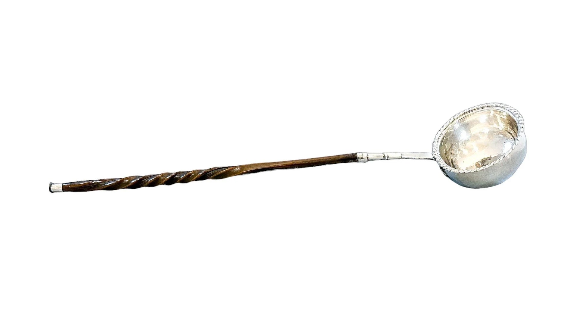 Sterling silver Georgian toddy / punch ladle with twist handle