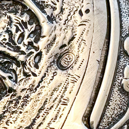 Imported sterling silver Dutch pill / snuff box embossed with cows and sheep