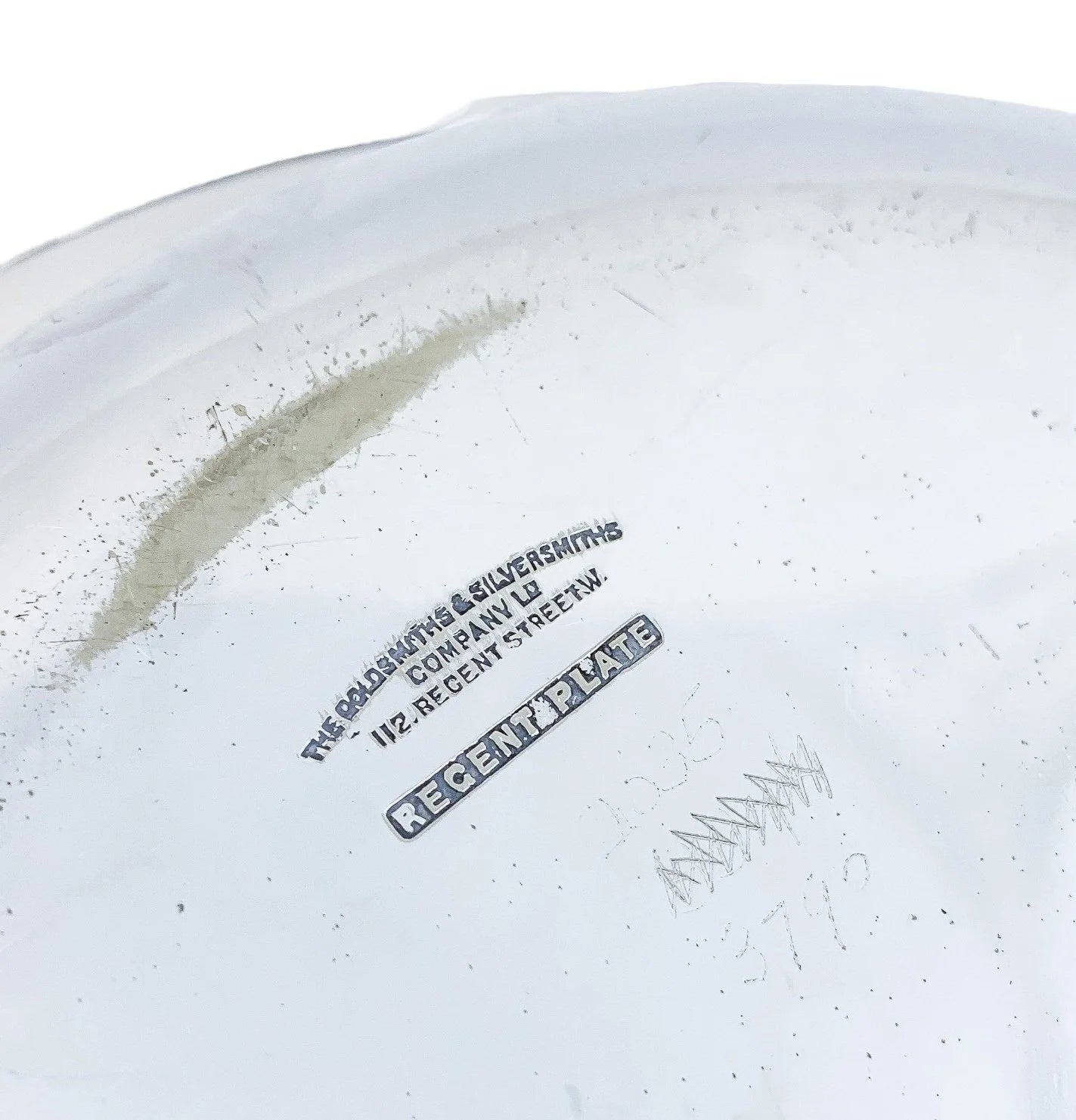 Art Deco silver plated round entrée serving tureen dish with original liner, Goldsmiths Co