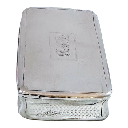 Large mid-Victorian gilt silver snuff box with engine-turned body