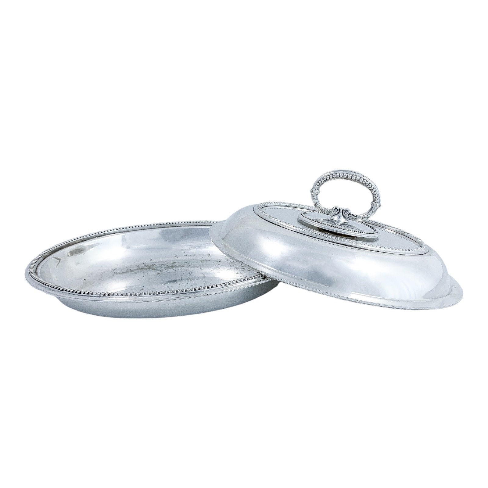 Victorian Hukin & Heath silver plated oval entrée serving tureen dish with ornate beaded borders and handle