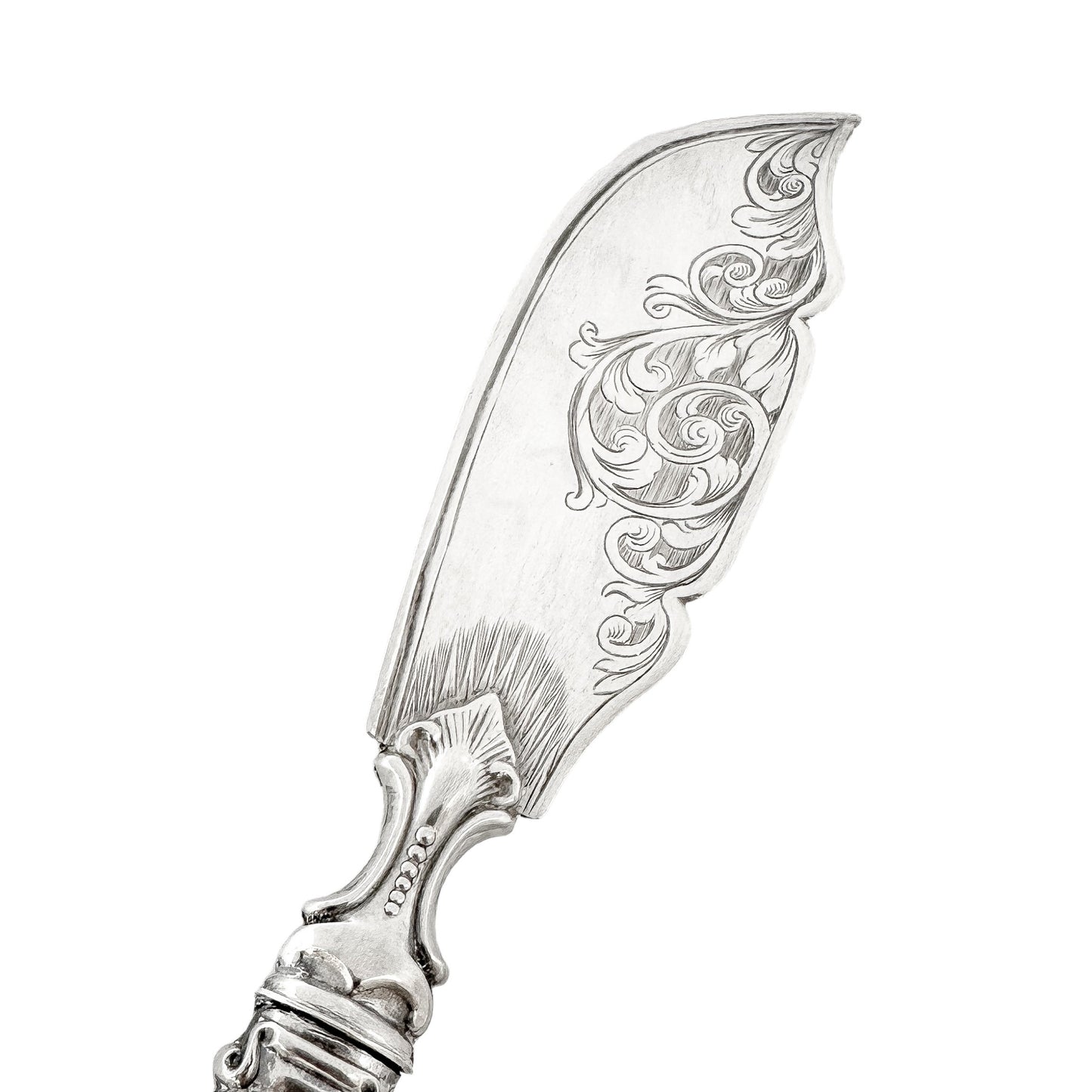 Victorian sterling silver butter knife / caviar spreader with mother of pearl handle
