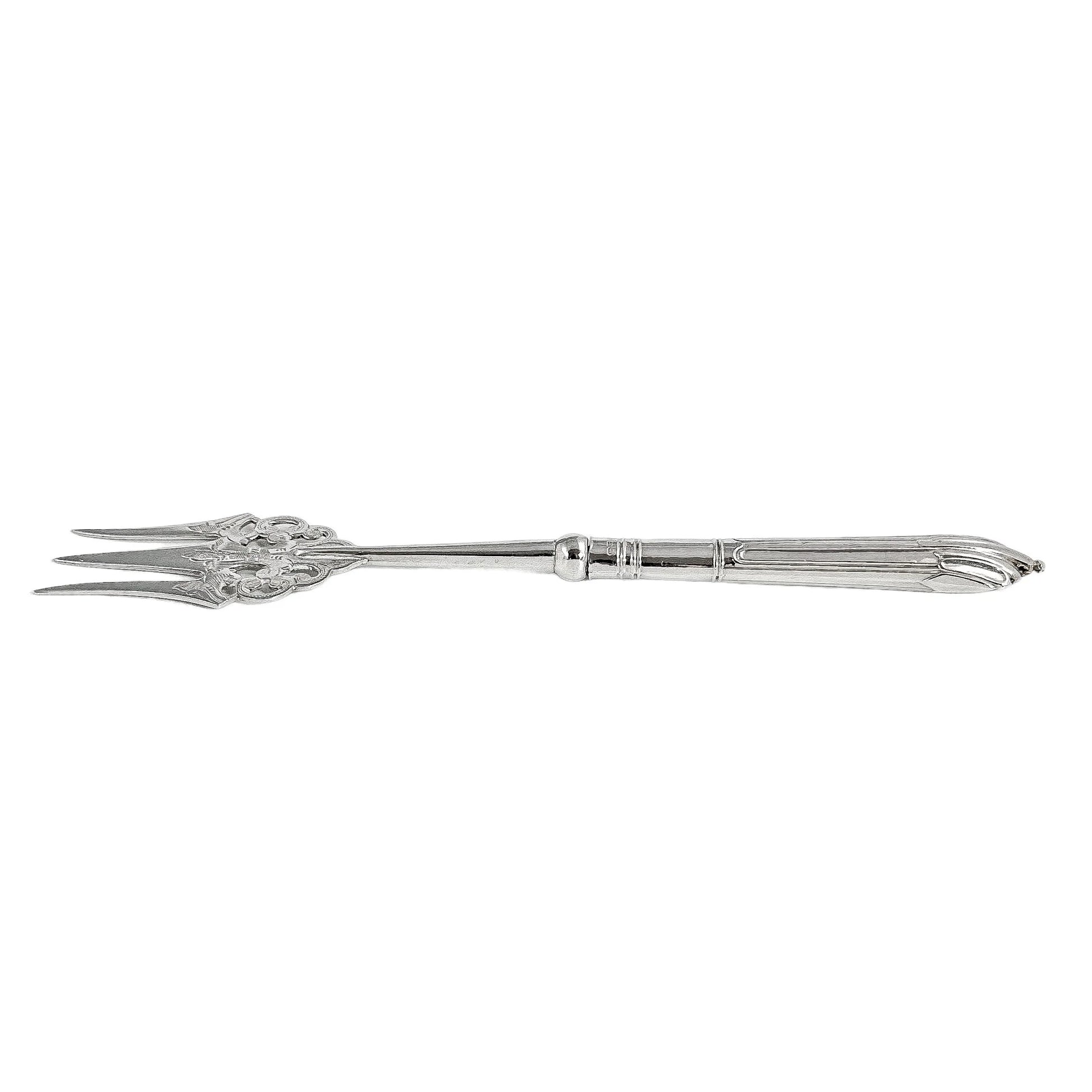 Large sterling silver Victorian bread toasting fork engraved in Art Nouveau design