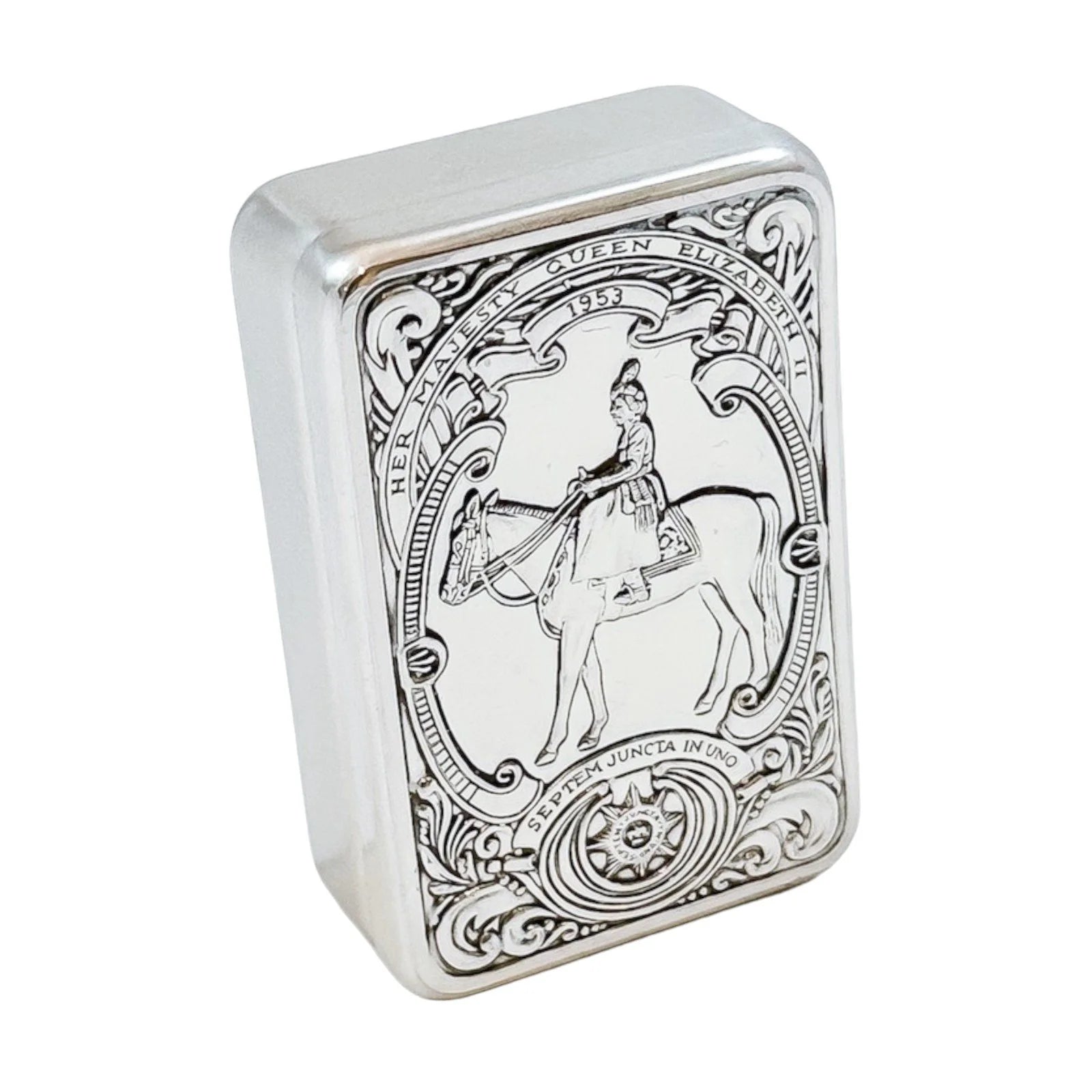 Limited edition Queen Elizabeth II Silver Jubilee Guards Regiment sterling silver pill box