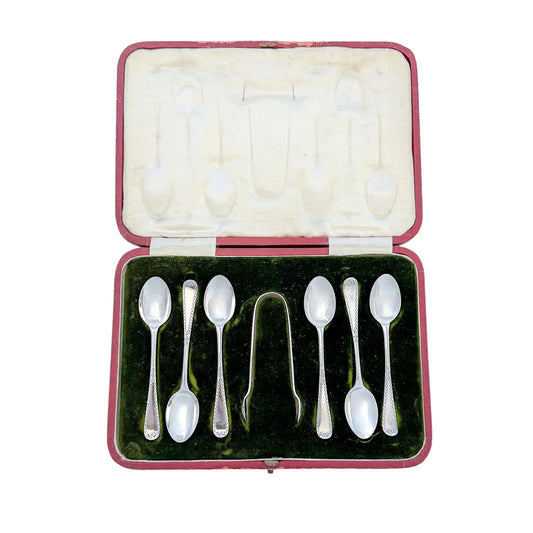 Edwardian cased set of 6 sterling silver tea or coffee spoons with sugar tongs