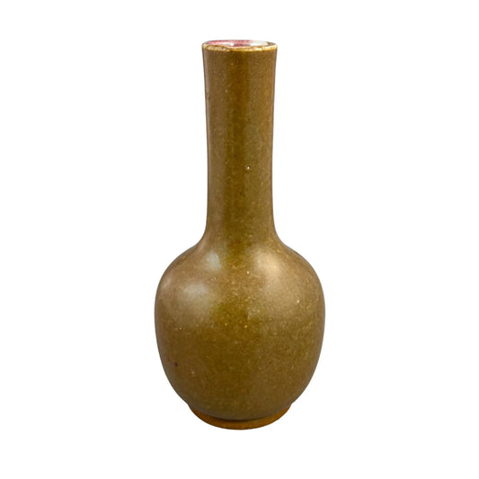 19th century Chinese tea dust glaze vase with long neck and bulbous belly