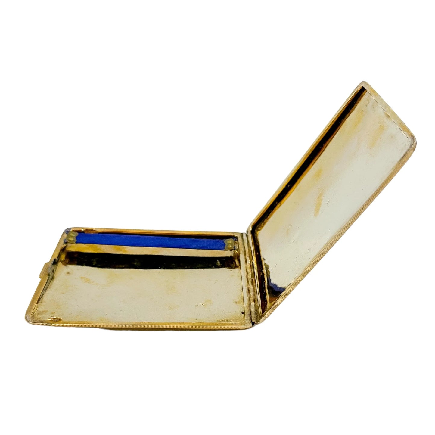 Art Deco 9 kt yellow gold large engine-turned bevelled cigarette case, 93 g