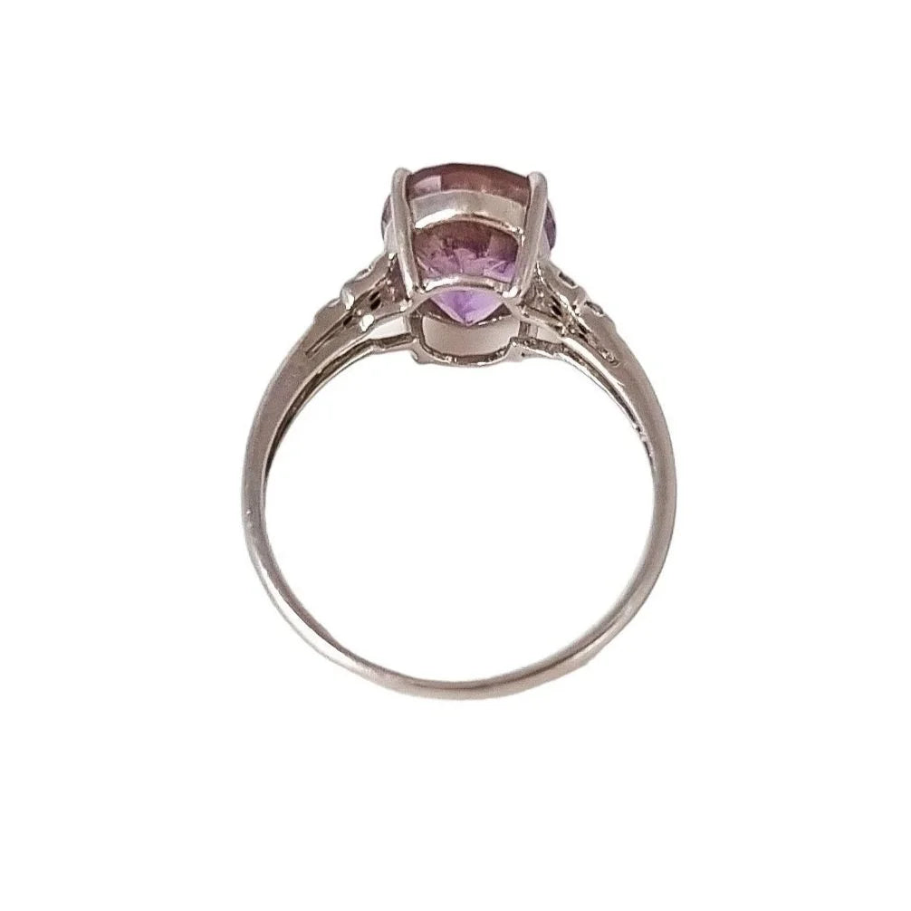 9ct white gold oval-cut amethyst and stepped shoulders solitaire diamond dress ring, size N