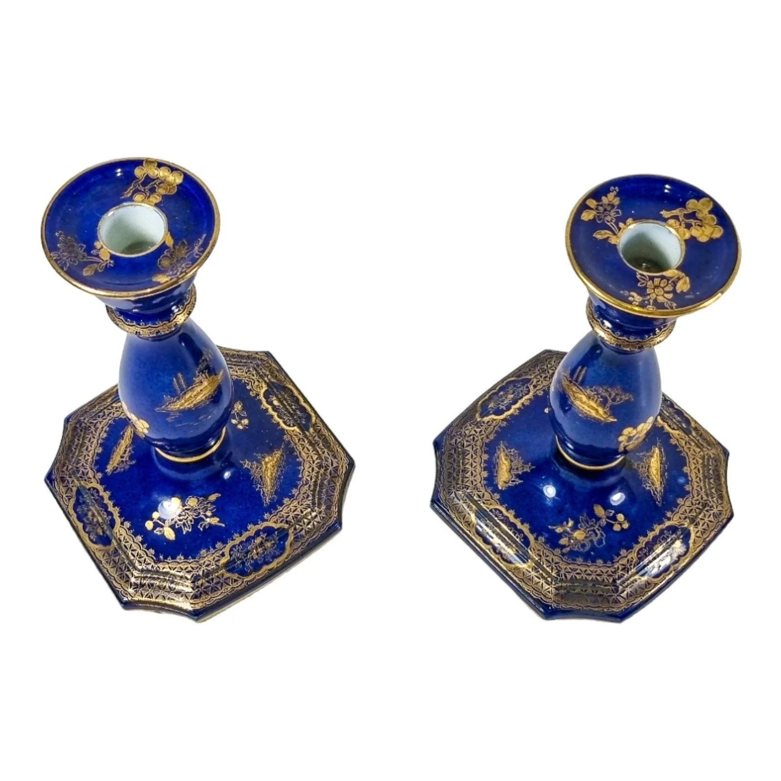 Large Art Deco pair of Wilton Ware candlesticks, AG Harley Jones in gold and cobalt blue, Chinoiserie 5008