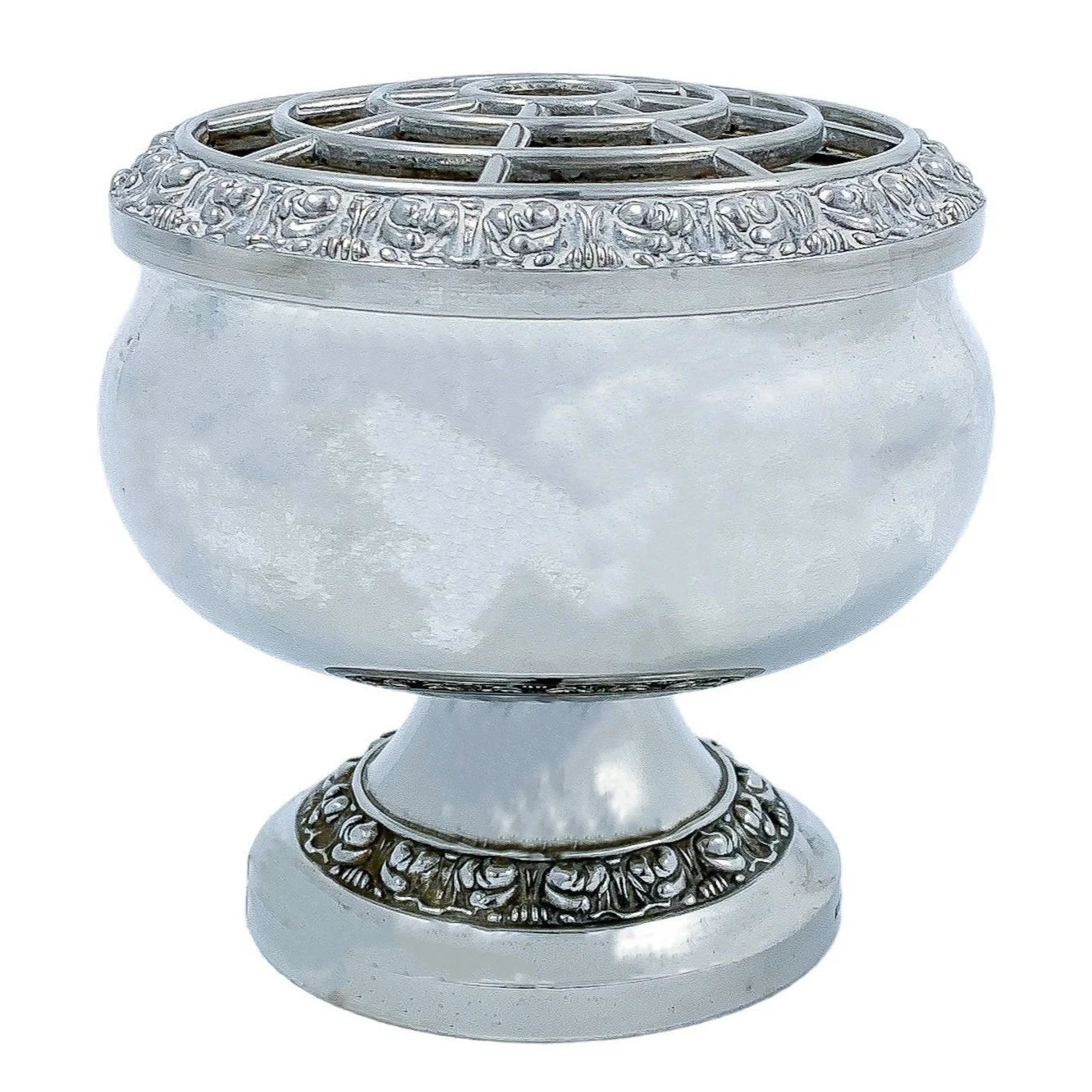 1960's Georgian style silver plated centrepiece rose bowl