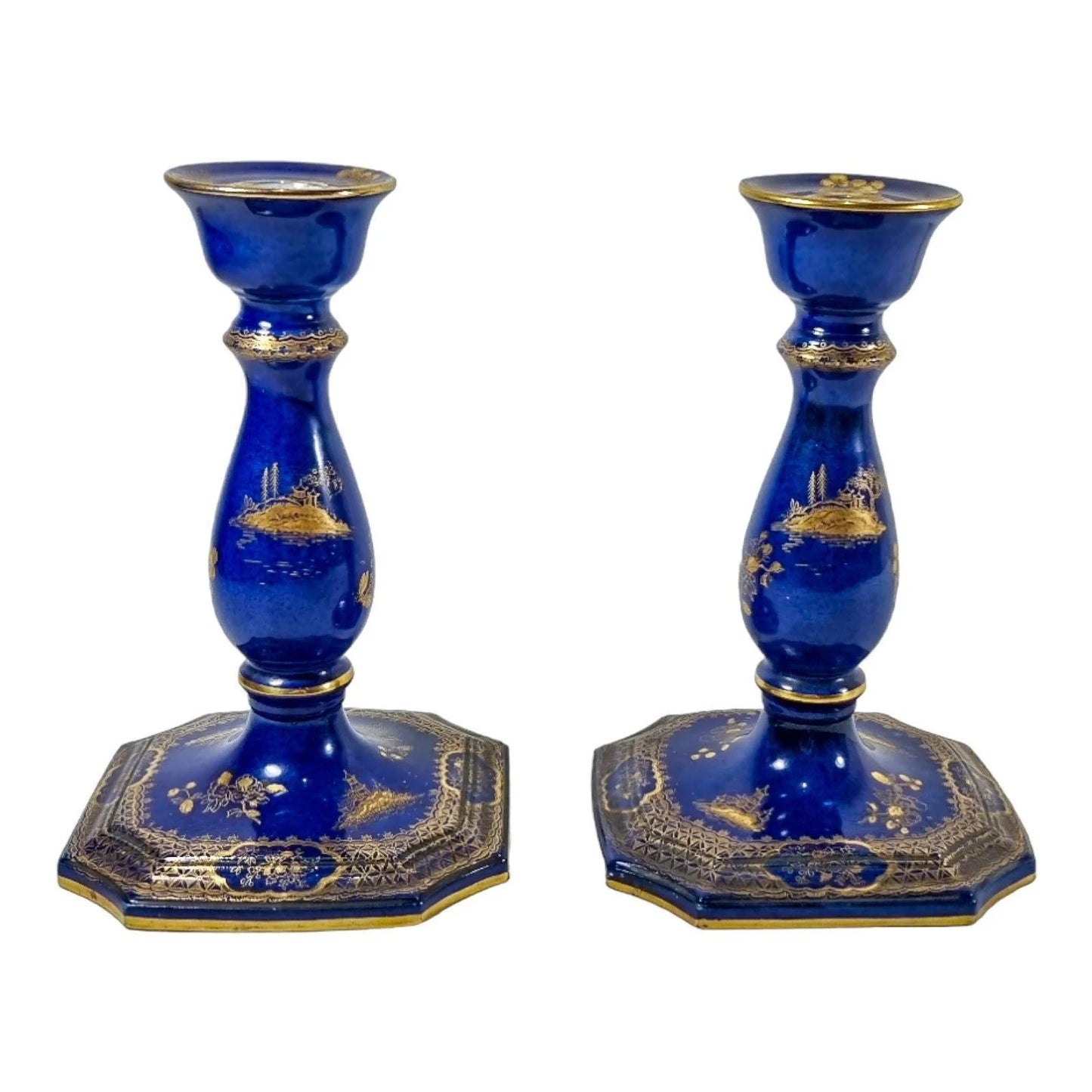 Large Art Deco pair of Wilton Ware candlesticks, AG Harley Jones in gold and cobalt blue, Chinoiserie 5008