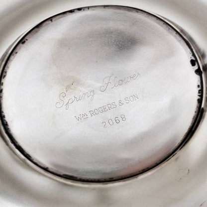 Wm. Rogers & Son huge Art Deco 1.5 L silver plated cocktail shaker “Spring Flower” 2068