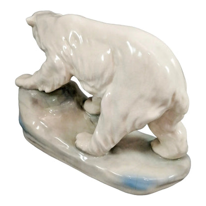 Large Art Deco hand-painted porcelain Amphora sculpture of a polar bear on an icy outcrop