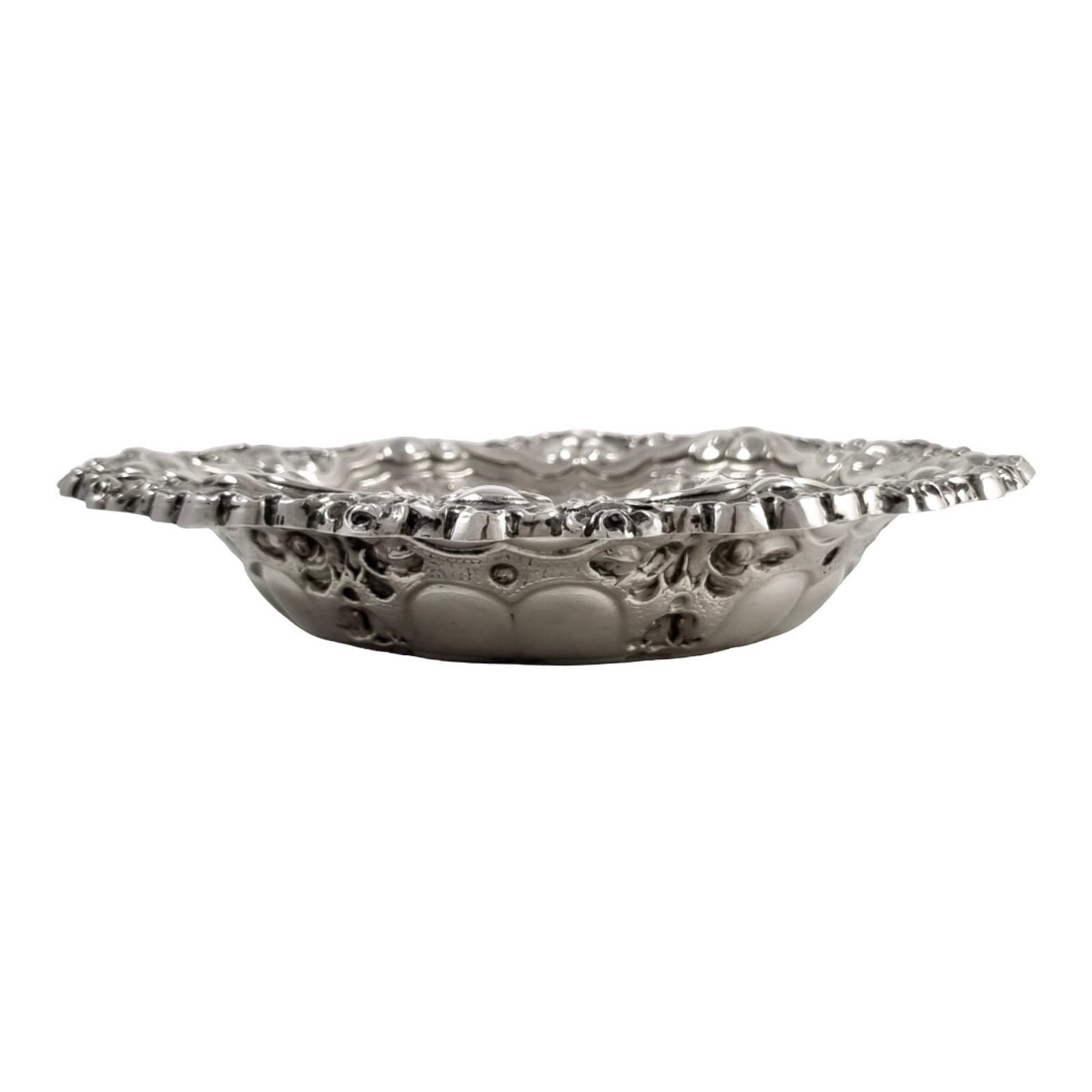 Portuguese 833 silver fruit bowl, eagle mark, scrolls, shells and flowers with Rococo repoussage, Porto