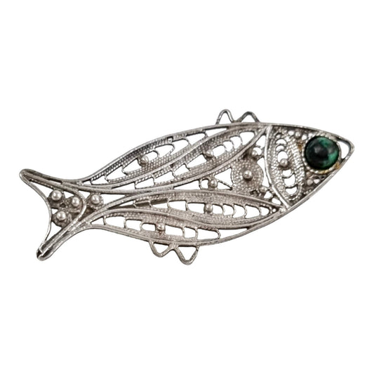 Vintage Malkit sterling silver Israeli Yemenite filigree fish brooch with green malachite Solomon Eilat stone