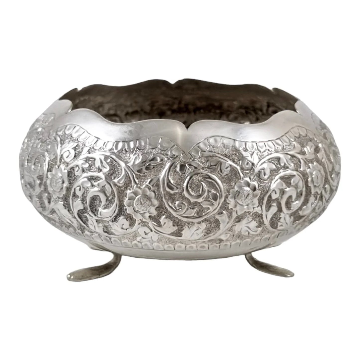 Indian Kutch sterling silver tri-foot round sugar bowl embossed flowers and foliage