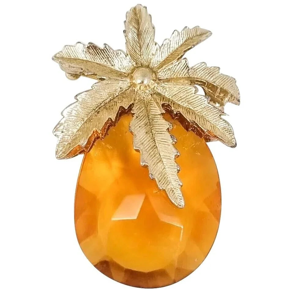 Vintage 1970's amber glass Sarah Coventry novelty pineapple brooch pendant