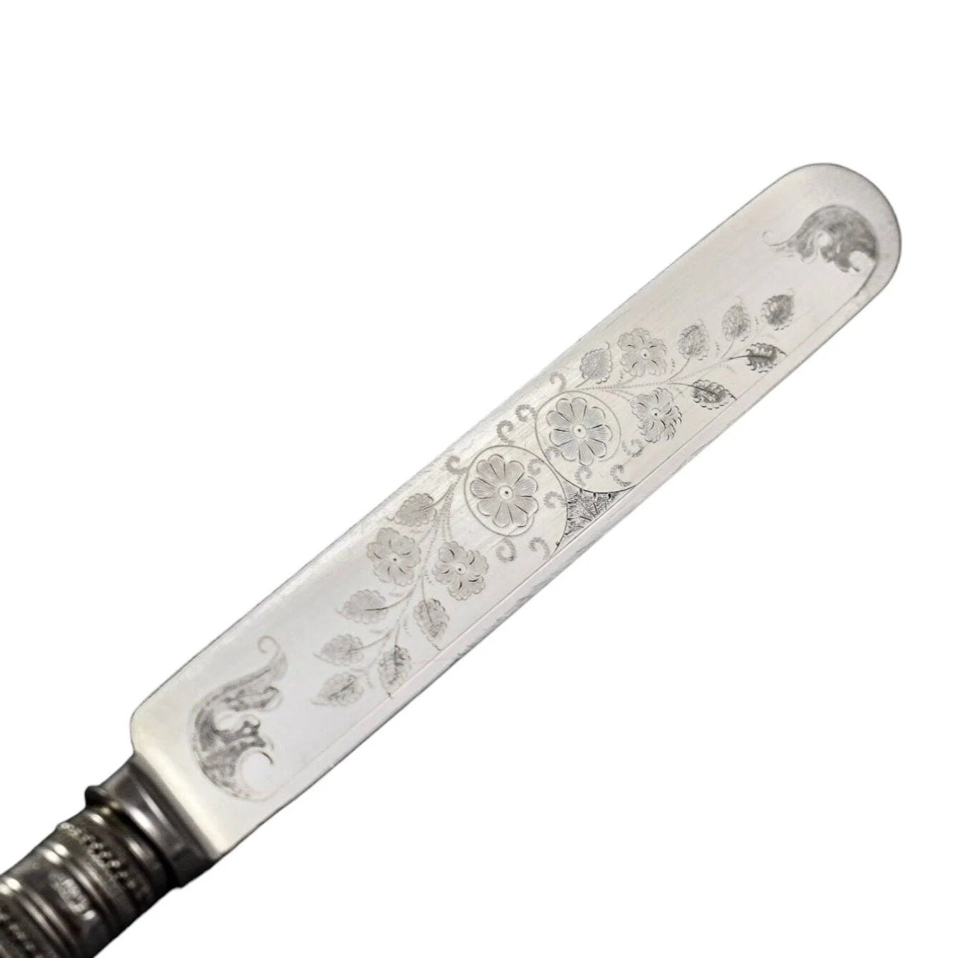 Cased Edwardian 6 person dessert fruit knife set with mother-of-pearl handles and engraved blades